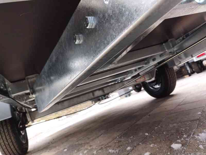 BRŽDĚNÝ 1.3t, SKLÁPĚCÍ PROFI přívěsný vozík 270x130, 130km - foto 2