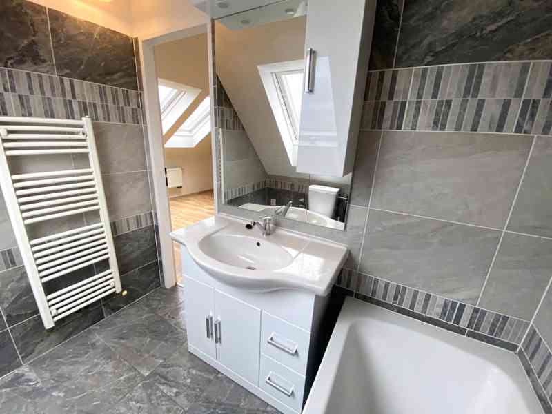 PRONÁJEM ZREKONSTRUOVANÉHO STŘEŠNÍHO BYTU 1+ KK, BRNO - foto 20