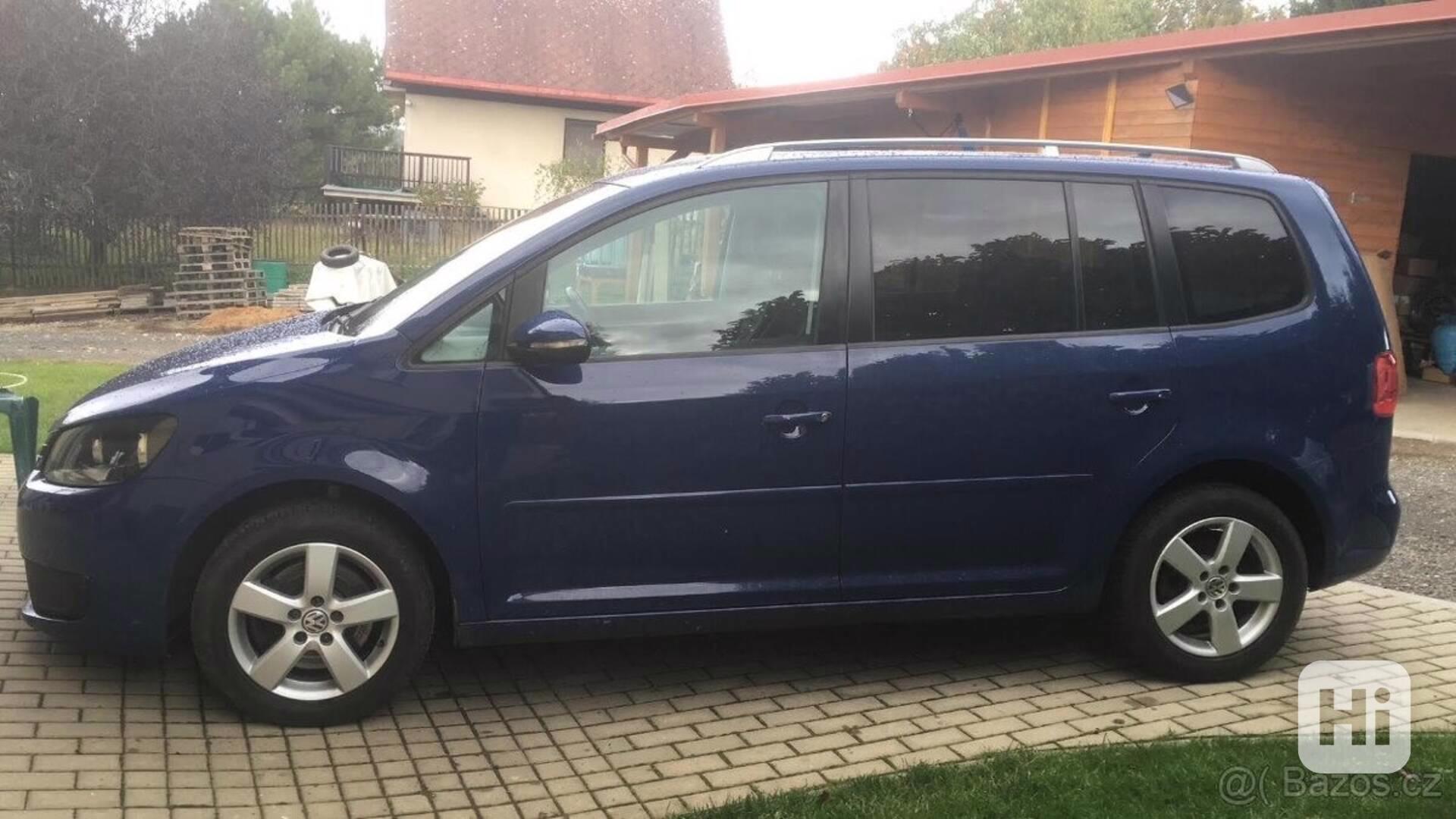 Volkswagen Touran 2,0   manuál, TDi 103 kW, 2 litr - foto 1