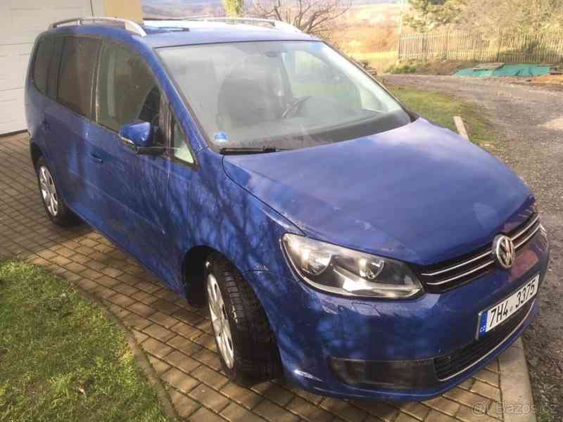 Volkswagen Touran 2,0   manuál, TDi 103 kW, 2 litr - foto 6