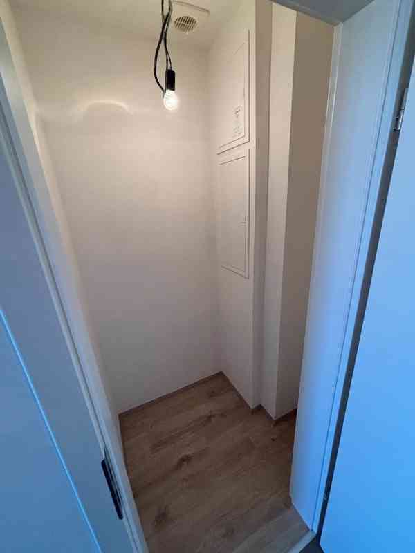Pronájem bytu 3+kk 60m², sklep 6m², garážové stání - foto 7