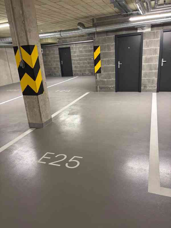 Pronájem bytu 3+kk 60m², sklep 6m², garážové stání - foto 22
