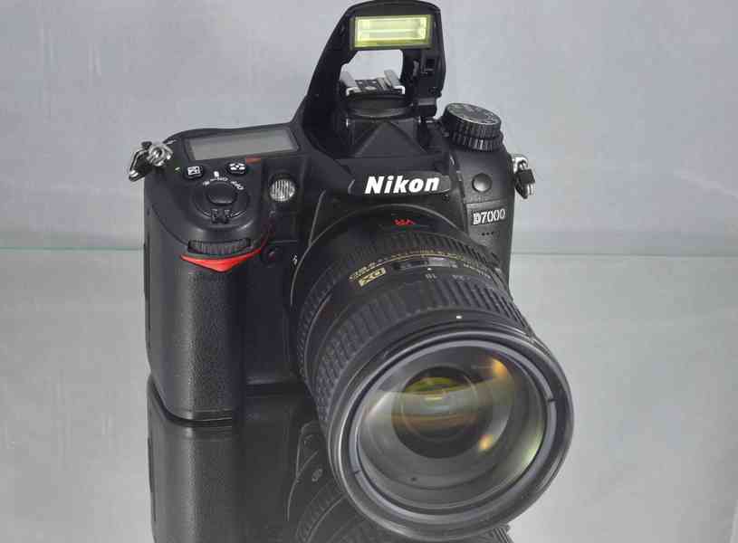 Nikon D7000 + AF-S 18–200mm  ED VR *TOP 28 000 Exp. - foto 6