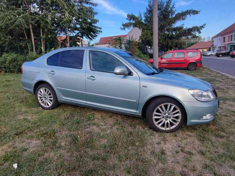 Škoda Octavia 2,0   II Laurin&Klement - foto 14