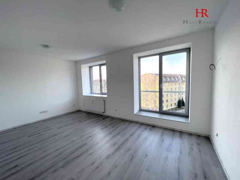Prodej bytu 3kk, OV, 65 m2, balkón, sklep, Milovice, okres Nymburk - foto 1