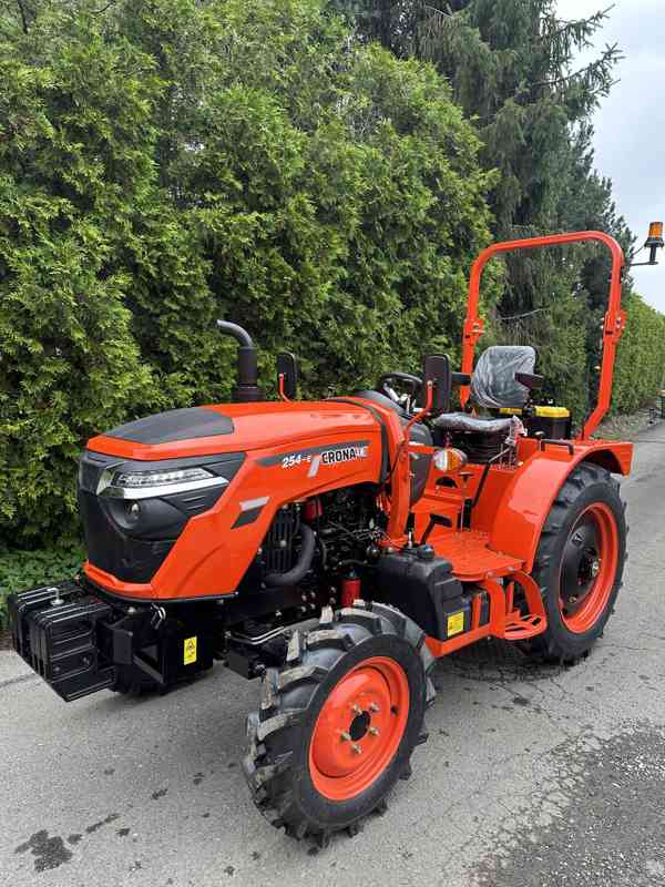 Malotraktor crona CR254-E , euro 5 na SPZ - foto 1
