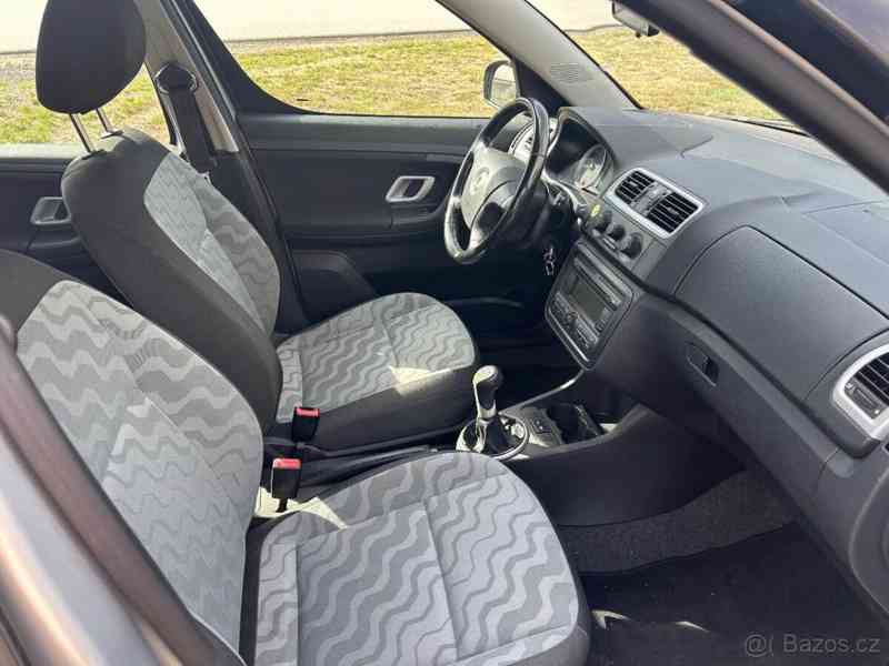 Škoda Roomster 1,4   16V 63 kw 177777 km - foto 8