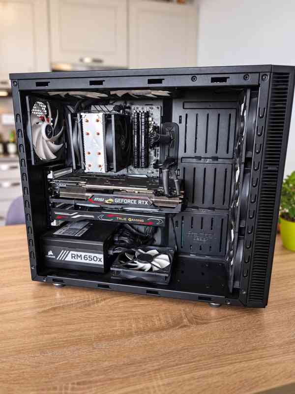 Herní PC: i7-9700K, RTX 2070 SUPER, 32 GB RAM - foto 2