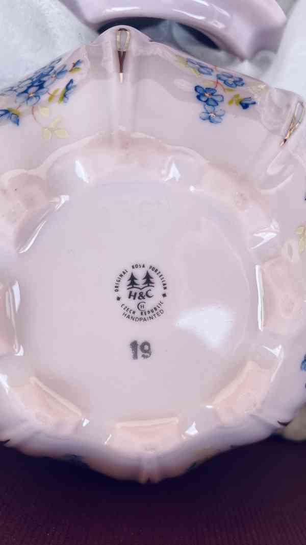 Růžový porcelánový servis - foto 3