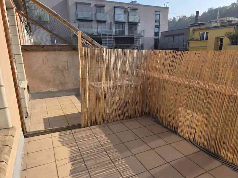 Pronájem bytu 1+1 40 m² - foto 3