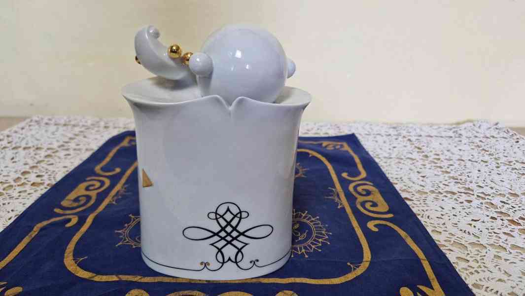 Porcelánová plastika Muzikant Royal Dux Atelier Signováno - foto 3