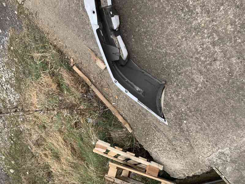 Predni naraznik skoda octavia II 04-09 stribrny - foto 14