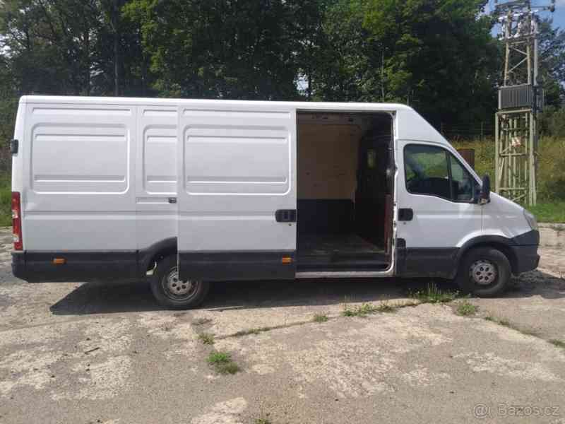 Iveco Daily 2,3 6 palet - foto 4
