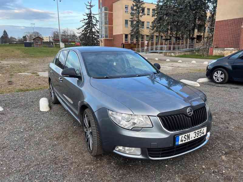 ŠKODA SUPERB 3.6 V6 - foto 1