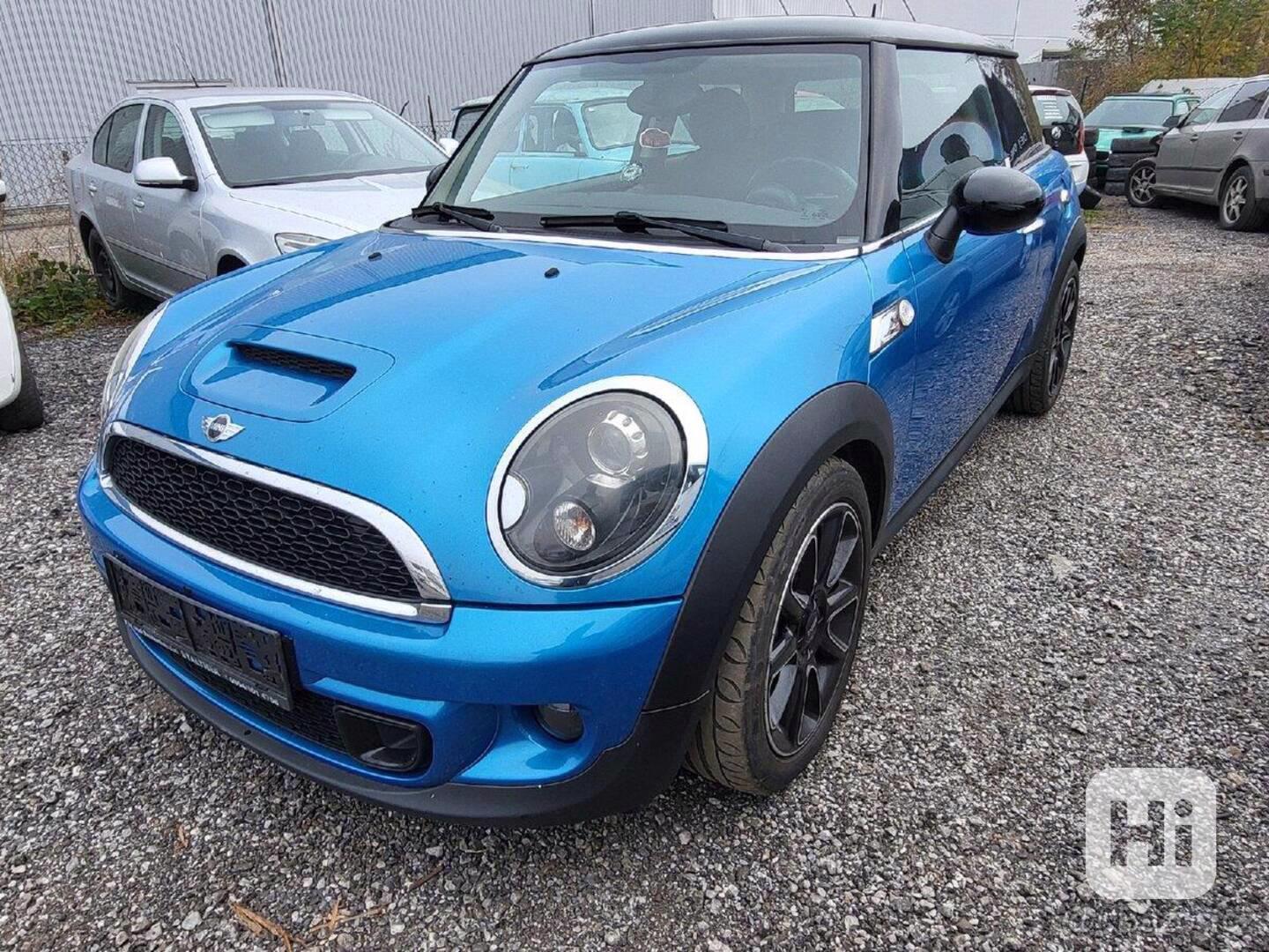 Mini Cooper S 1,6   R56, i,135kw, nová STK - foto 1