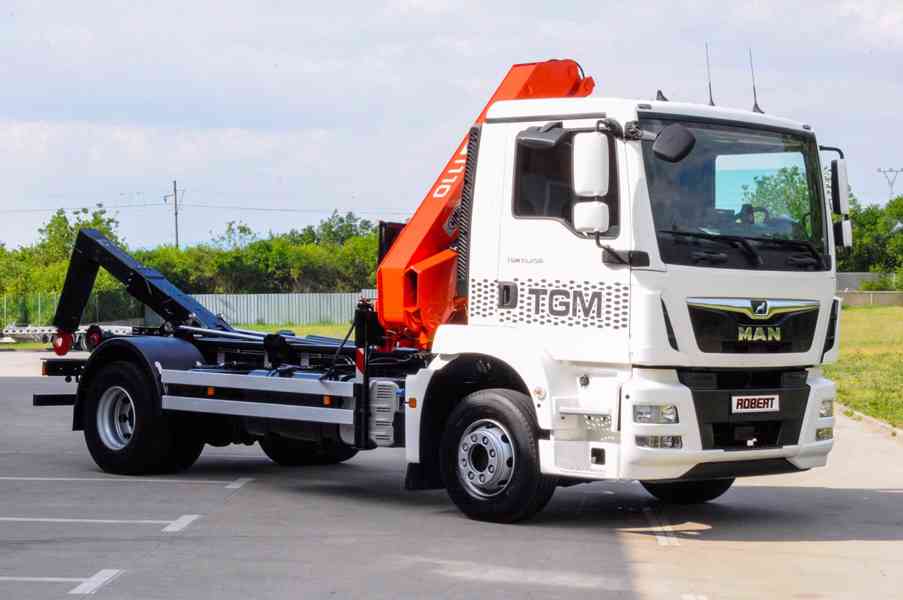 MAN TGM 15.250 - HÁKOVÝ NOSIČ KONTEJNERŮ + HYDRAULICKÁ RUKA - foto 120