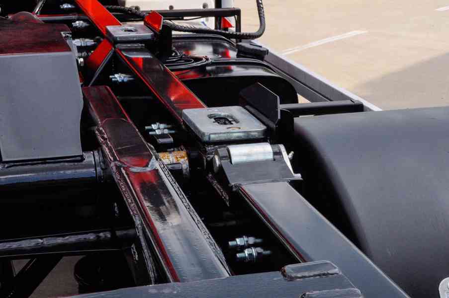 MAN TGM 15.250 - HÁKOVÝ NOSIČ KONTEJNERŮ + HYDRAULICKÁ RUKA - foto 27