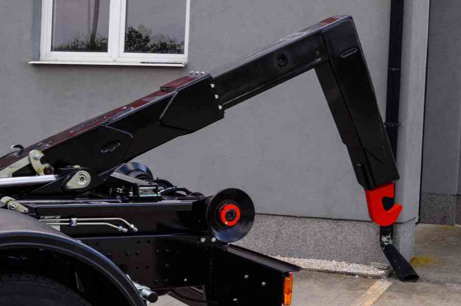 MAN TGM 15.250 - HÁKOVÝ NOSIČ KONTEJNERŮ + HYDRAULICKÁ RUKA - foto 116