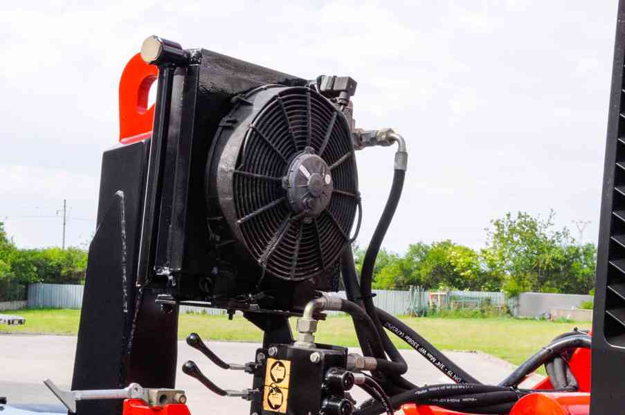 MAN TGM 15.250 - HÁKOVÝ NOSIČ KONTEJNERŮ + HYDRAULICKÁ RUKA - foto 130