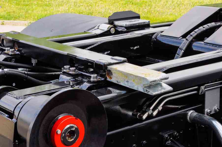 MAN TGM 15.250 - HÁKOVÝ NOSIČ KONTEJNERŮ + HYDRAULICKÁ RUKA - foto 113