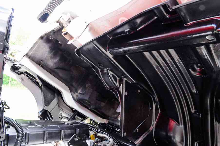 MAN TGM 15.250 - HÁKOVÝ NOSIČ KONTEJNERŮ + HYDRAULICKÁ RUKA - foto 80
