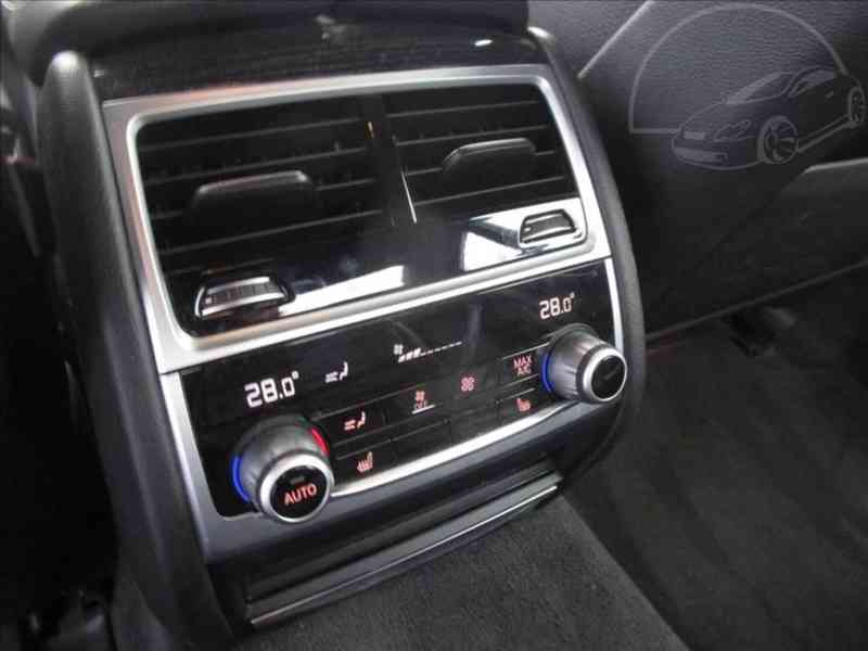 BMW 730 d xDrive AT 3,0 M-paket - foto 11