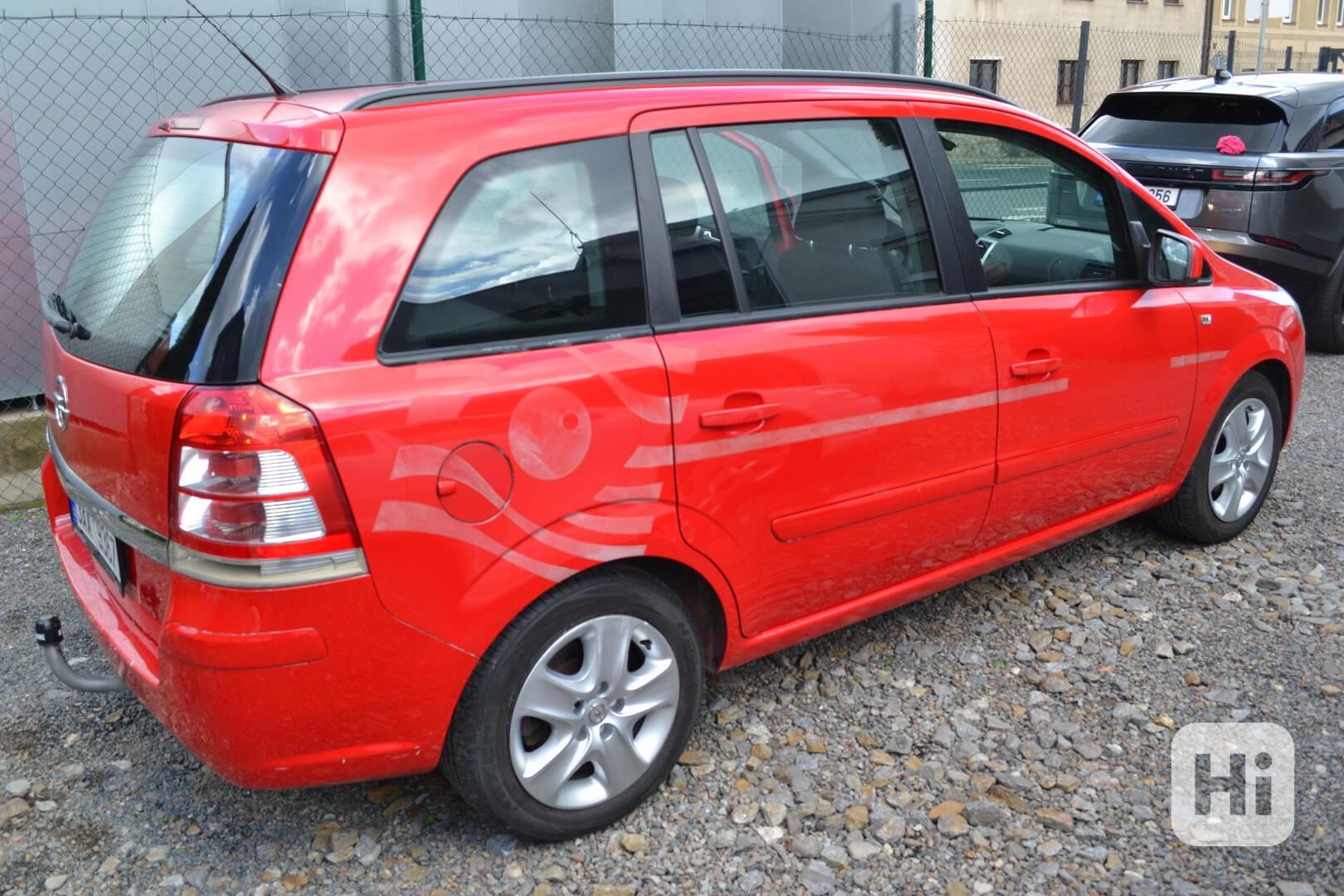 OPEL ZAFIRA 1.8 BENZÍN |103 kW |7 MÍST | BOHATÁ VÝBAVA - foto 1