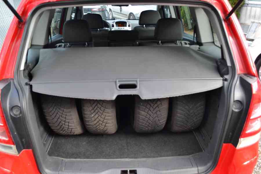 OPEL ZAFIRA 1.8 BENZÍN |103 kW |7 MÍST | BOHATÁ VÝBAVA - foto 3