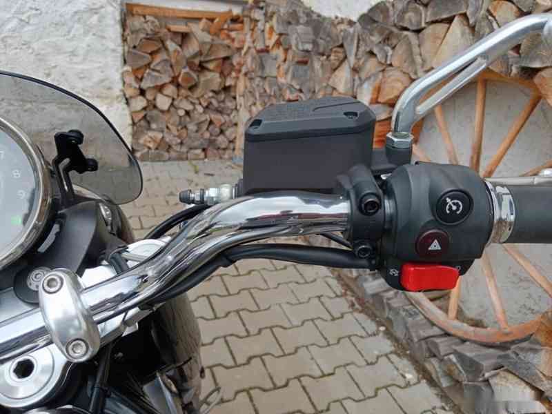 MOTO GUZZI CALIFORNIA 1400 CUSTOM - foto 13