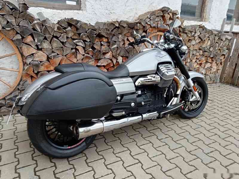 MOTO GUZZI CALIFORNIA 1400 CUSTOM - foto 3