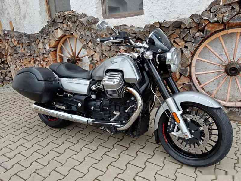 MOTO GUZZI CALIFORNIA 1400 CUSTOM - foto 1