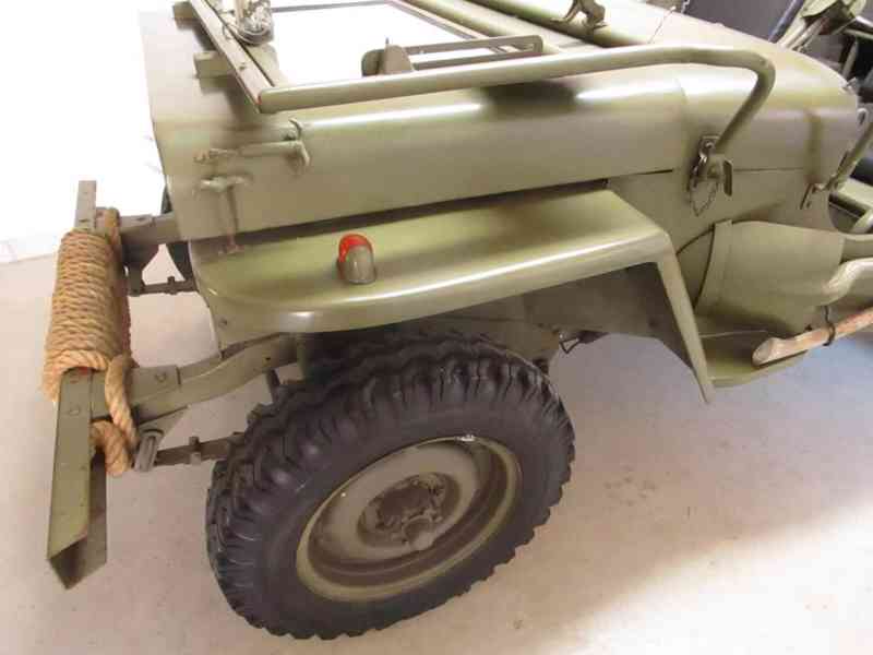 Jeep Willys 1,8d MB 1944 WK2 4x4 50kw - foto 13