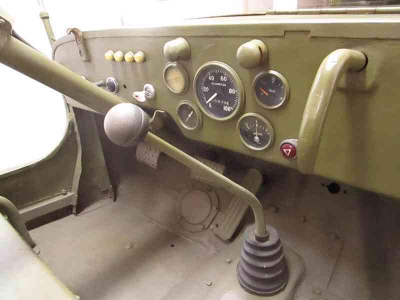 Jeep Willys 1,8d MB 1944 WK2 4x4 50kw - foto 3