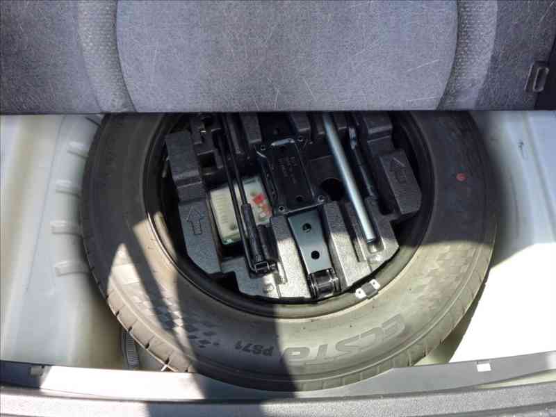 Škoda Octavia 2,0 TDI FULL LED, NAVI, DPH - foto 8