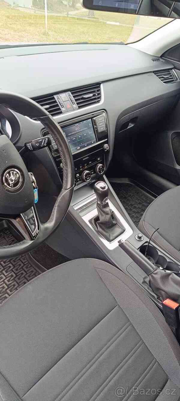 Škoda Octavia 1,5   Tsi ambition - foto 14