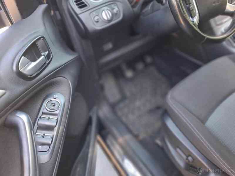 Ford Galaxy 2,0   TDCI 120 kW, 7 míst, tažné - foto 16