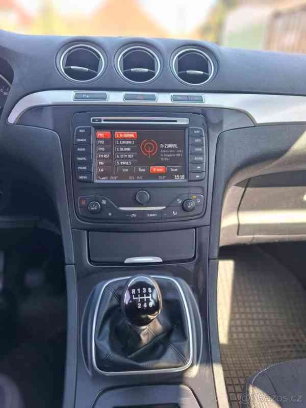 Ford Galaxy 2,0   TDCI 120 kW, 7 míst, tažné - foto 13