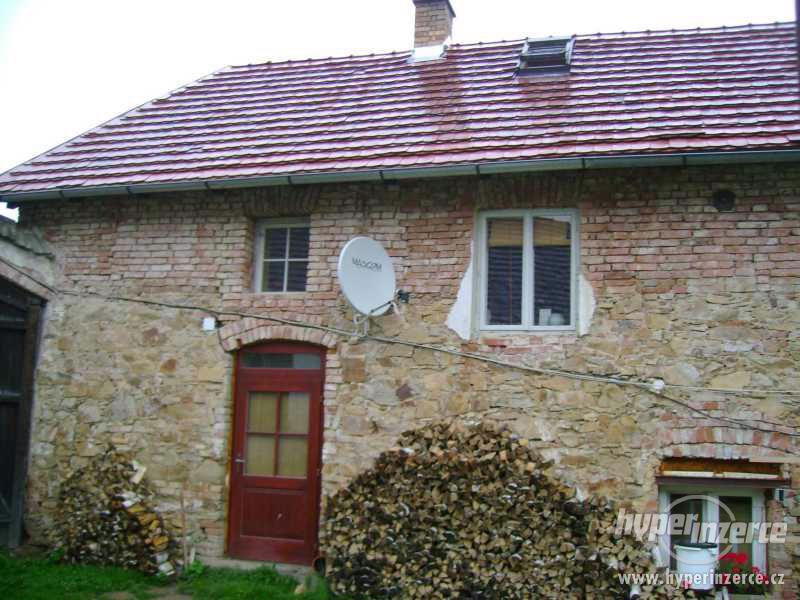 Prodej usedlosti Jivno - foto 1