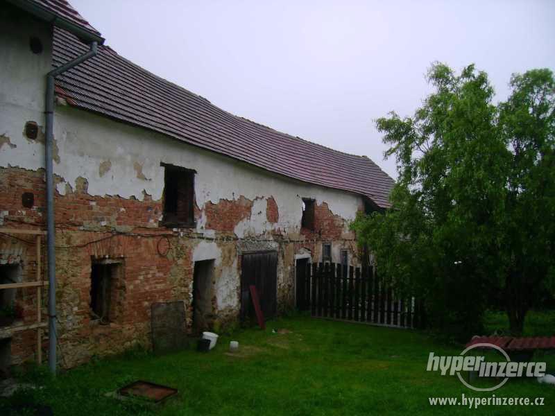 Prodej usedlosti Jivno - foto 2
