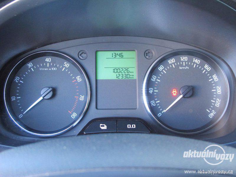 Škoda Roomster 1.2, benzín, RV 2010 - foto 13