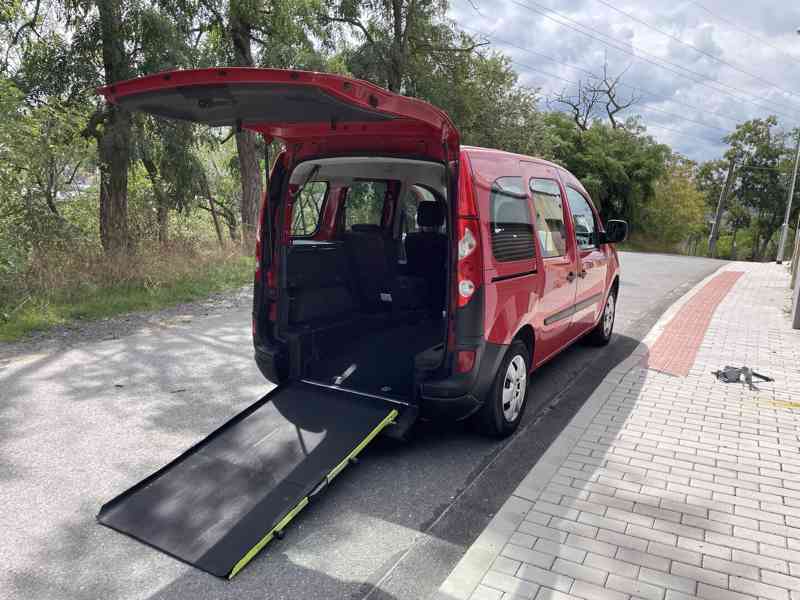 Renault Kangoo: plošina pro převoz vozíčkáře - foto 6