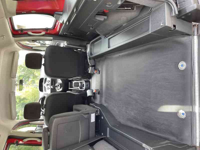 Renault Kangoo: plošina pro převoz vozíčkáře - foto 7