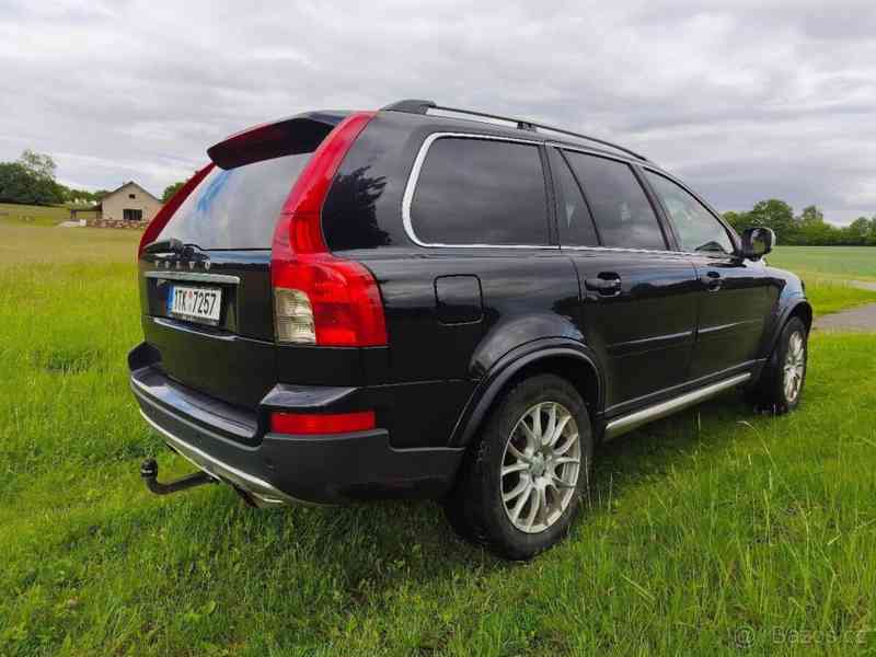 Volvo XC90 2,4   D5 120 kW, AWD, 7-míst - foto 3
