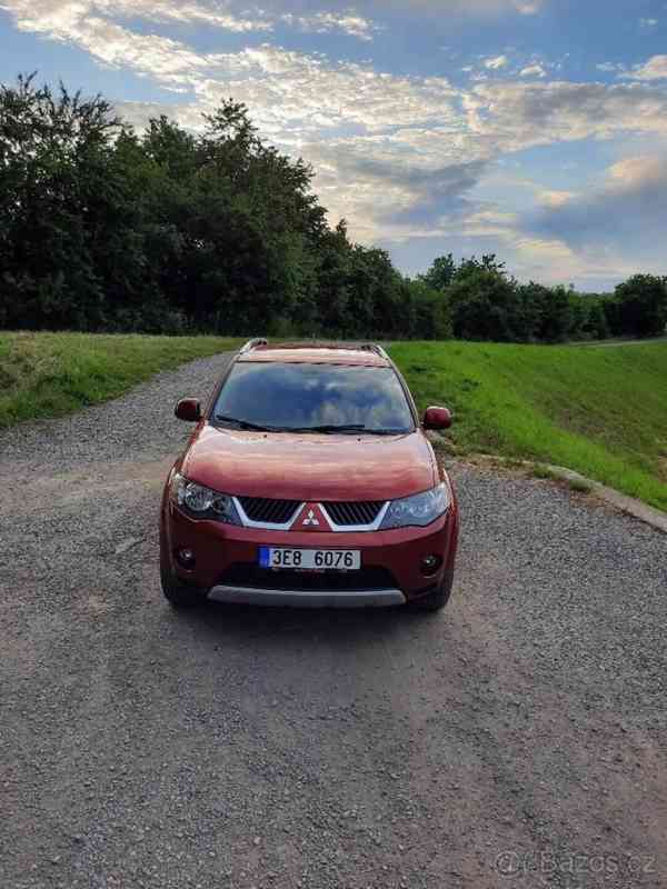 Mitsubishi Outlander 2.0 Diesel, 1.majitel, 7-míst - bazar ...