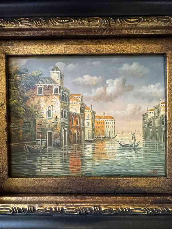 Benátky Itálie - obraz ve zlatém zdobeném rámu - foto 2