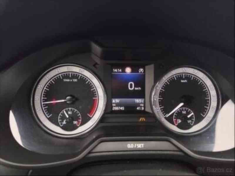 Škoda Octavia 2,0   TDI, 110 kw - foto 11