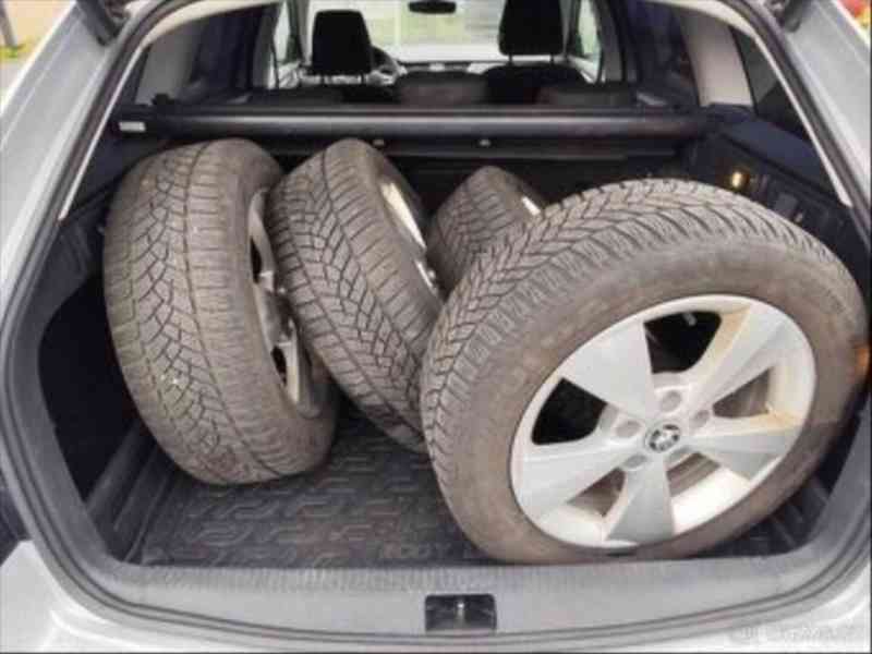Škoda Octavia 2,0   TDI, 110 kw - foto 7