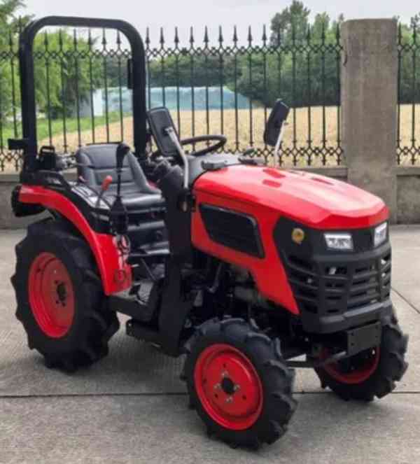 Traktor CRONA CR254, 25 koní, malotraktor 4x4 - foto 4