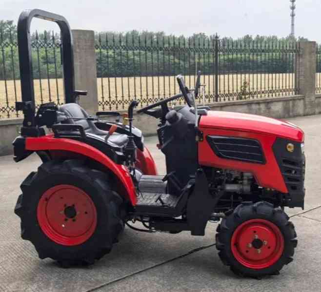 Traktor CRONA CR254, 25 koní, malotraktor 4x4 - foto 3