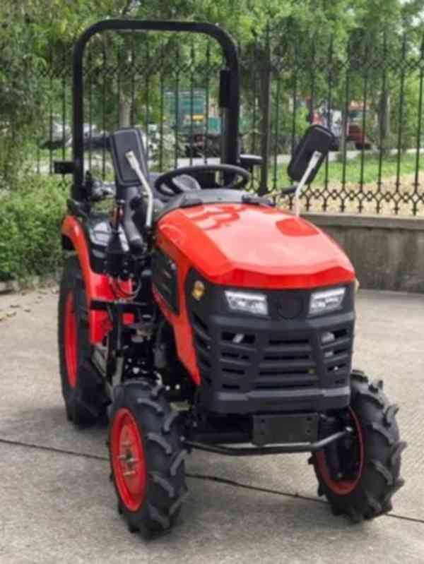 Traktor CRONA CR254, 25 koní, malotraktor 4x4 - foto 2